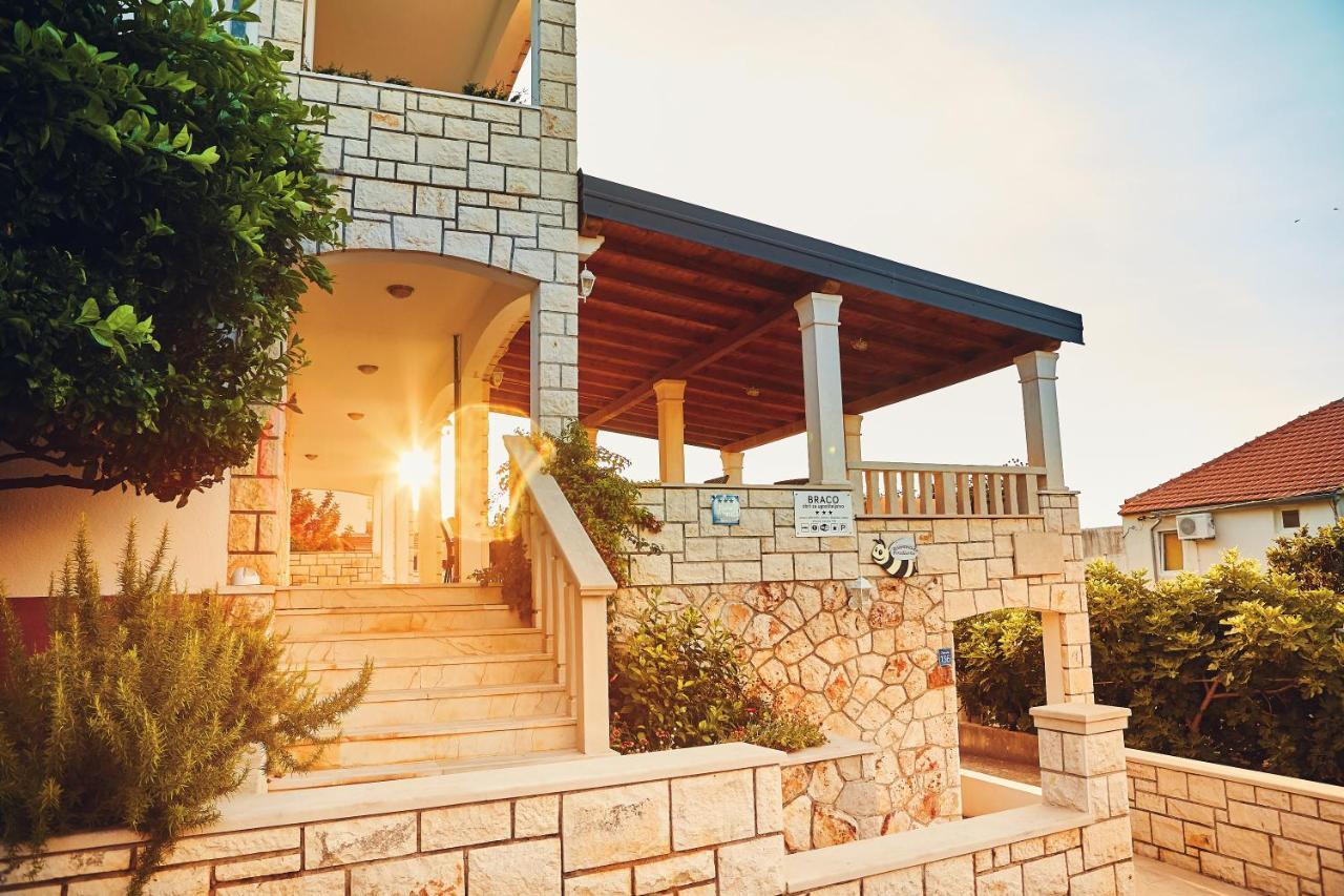 Pansion Braco Bed & Breakfast Zavala Ngoại thất bức ảnh